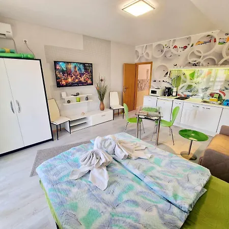 Daire Kiwi Apartmanhaz