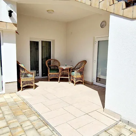 Kiwi Apartmanhaz * Hévíz