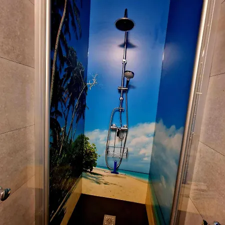 Kiwi Apartmanhaz Heviz