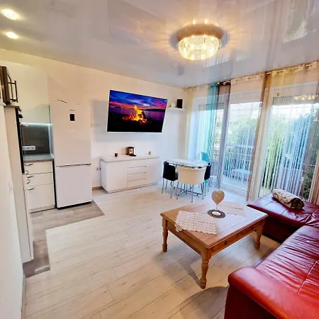 Kiwi Apartmanhaz