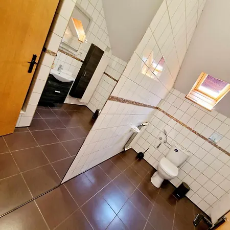 Kiwi Apartmanhaz Apartment *