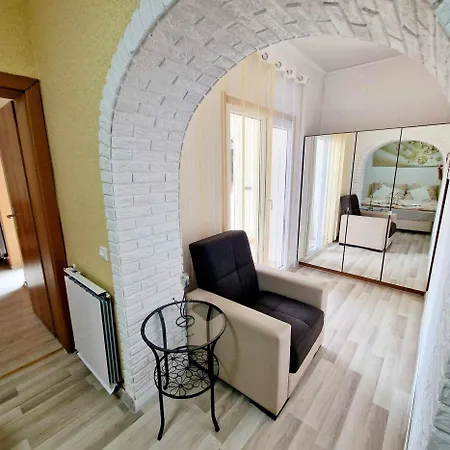 Daire Kiwi Apartmanhaz *