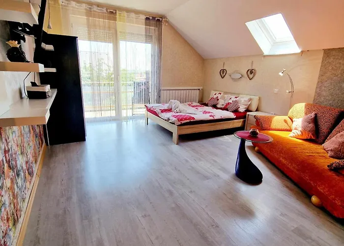 아파트 Kiwi Apartmanhaz