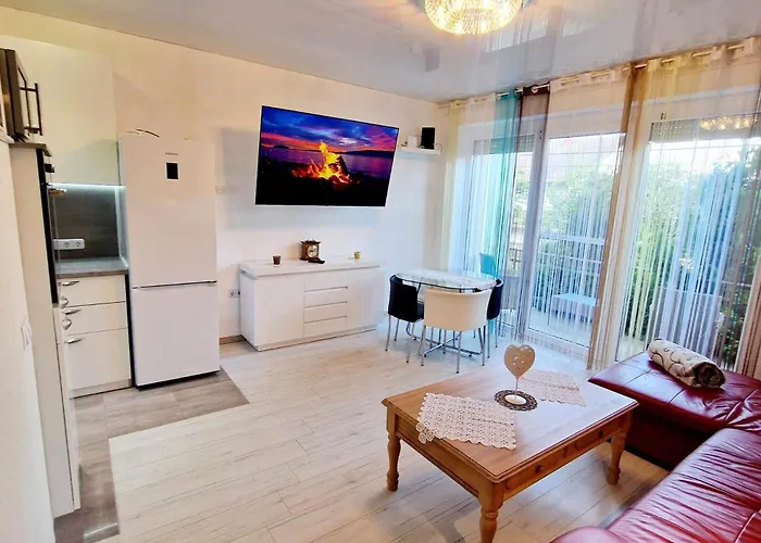 Kiwi Apartmanhaz
