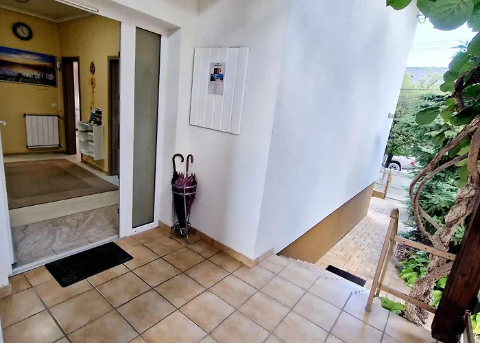 Kiwi Apartmanhaz * Hévíz